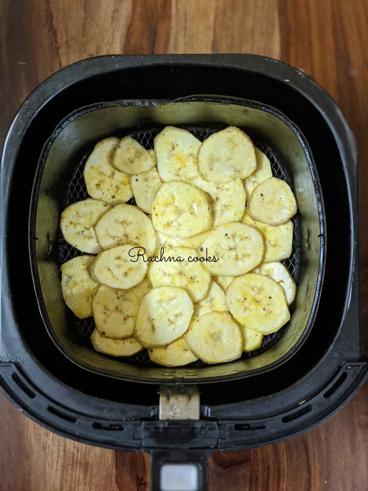 Chips de plátano de la freidora de aire caliente