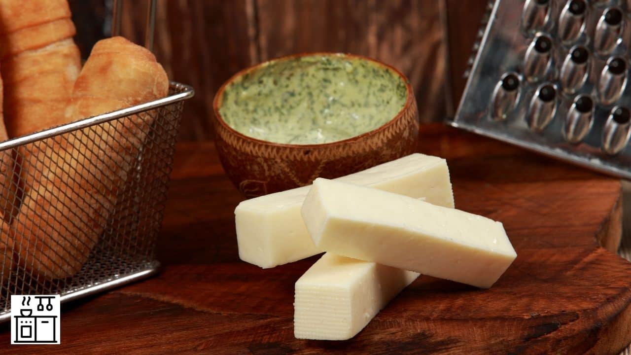 ¿Es necesario refrigerar los palitos de queso? (¿Qué pasa si no está refrigerado?)