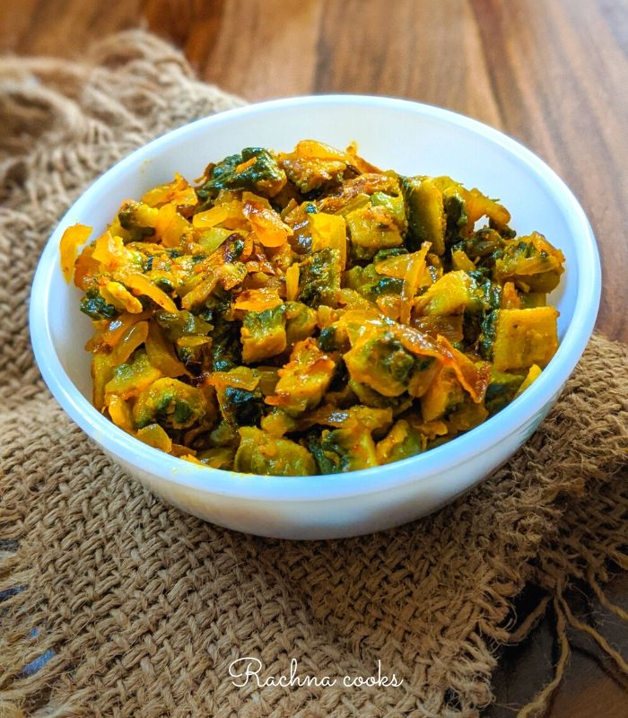 Receta saludable de Karela Sabzi | Curry seco de calabaza amarga