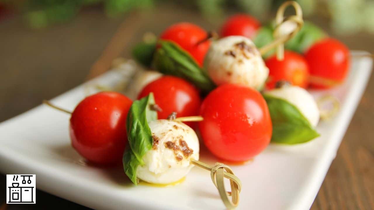 ¿Qué tomates son mejores para caprese? [A List Of 7 Great Tomatoes]