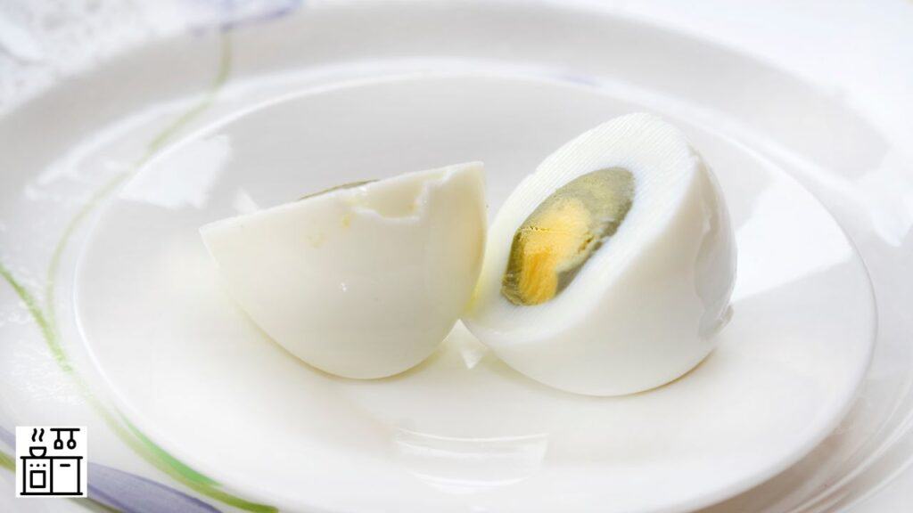 ¿Por qué los huevos duros tienen yemas grises? [Simple Explanation]