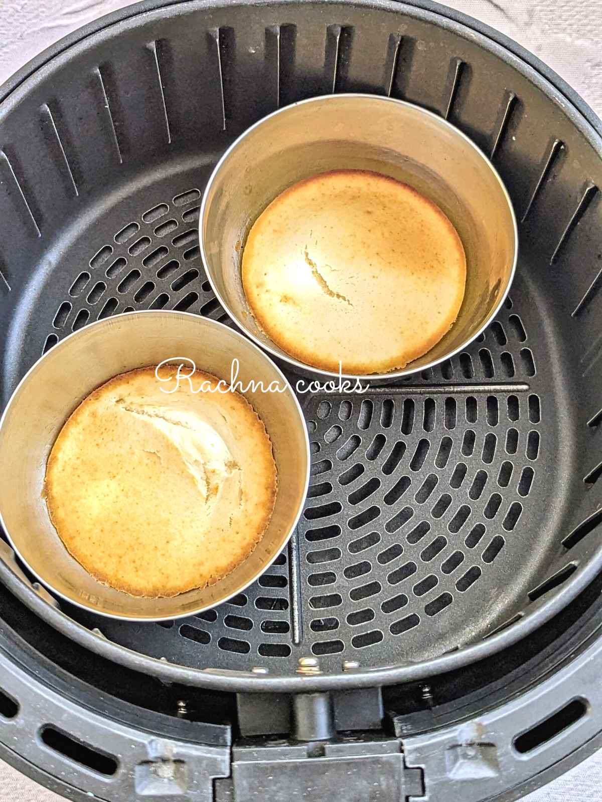 ¿Puedes poner plástico en una freidora?