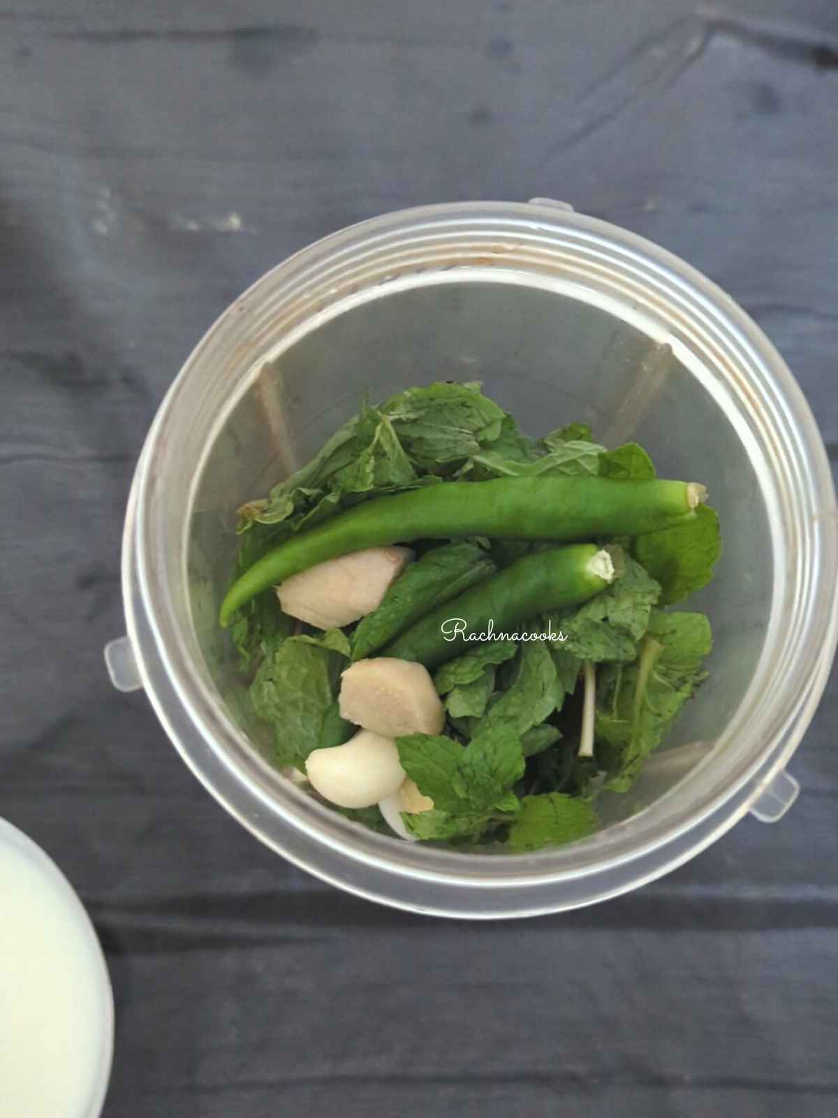 salsa de menta india