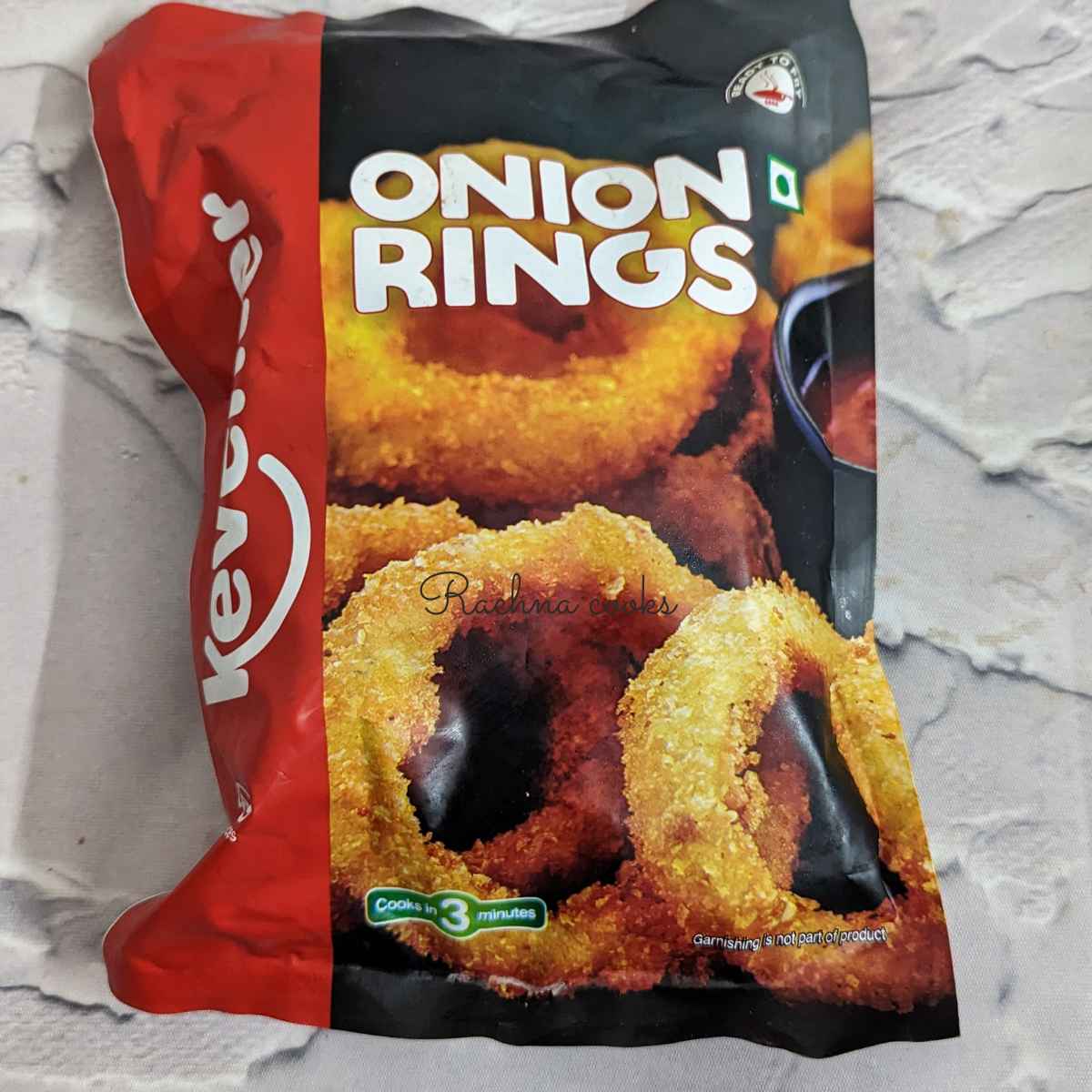 Aros de cebolla congelados en la freidora