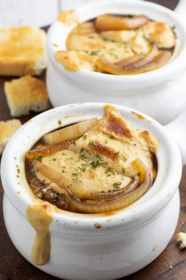 Sopa De Cebolla Francesa Vegana