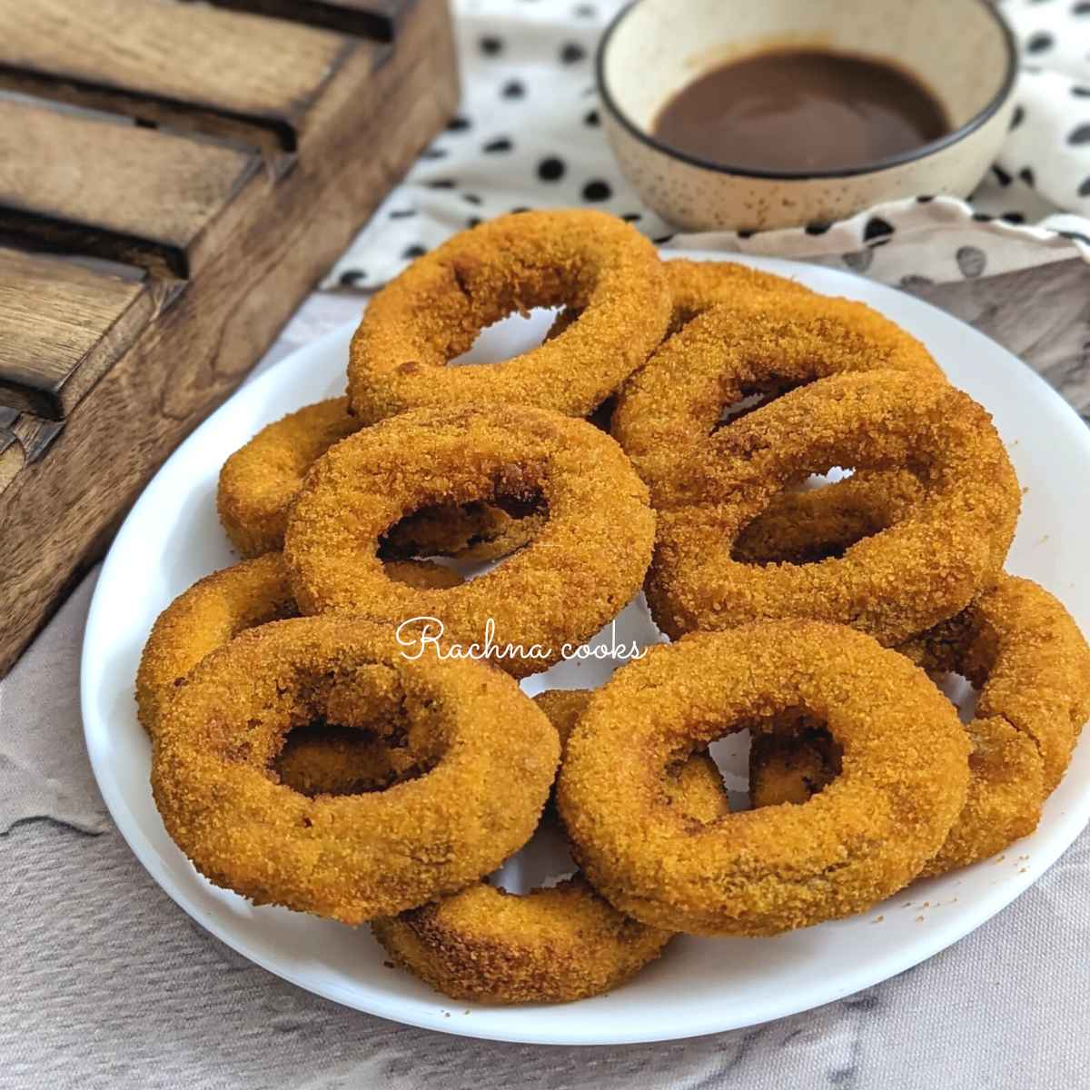 Aros de cebolla congelados en la freidora